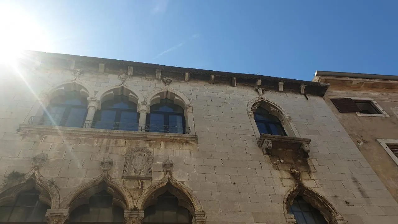 Apartman Venetian Building In Poreč